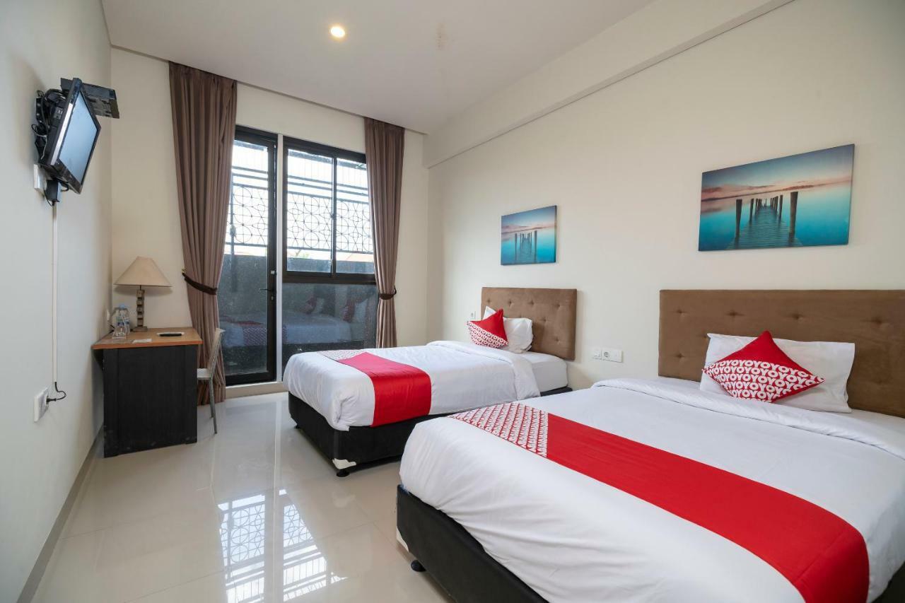 Oyo 697 Olivia Inn Denpasar 레기안 외부 사진